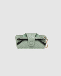 SKITTLE SUNGLASS CASE WOVEN SAGE GREEN
