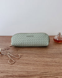 JAYNE WOVEN MAKEUP BAG SAGE GREEN
