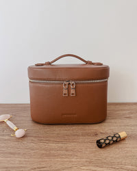 JULIETTE VANITY CASE TAN