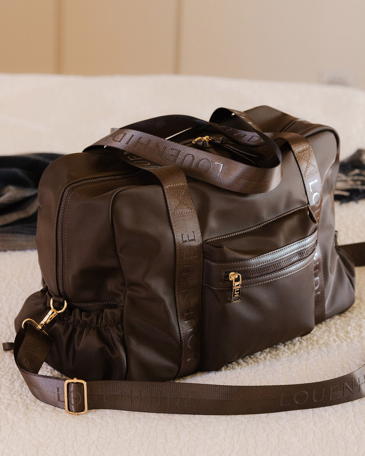 JENN NYLON TRAVEL BAG CHOCOLATE