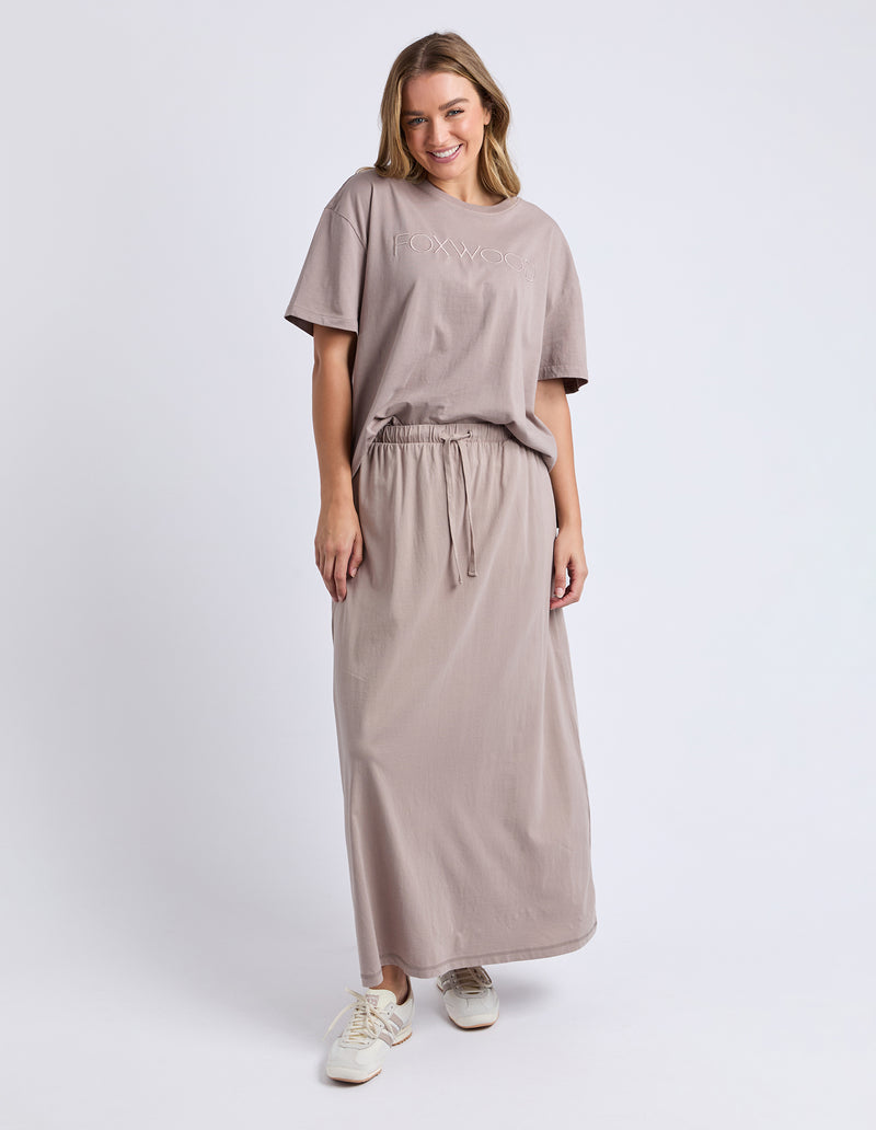 SIMPLIFIED TEE MOCHA