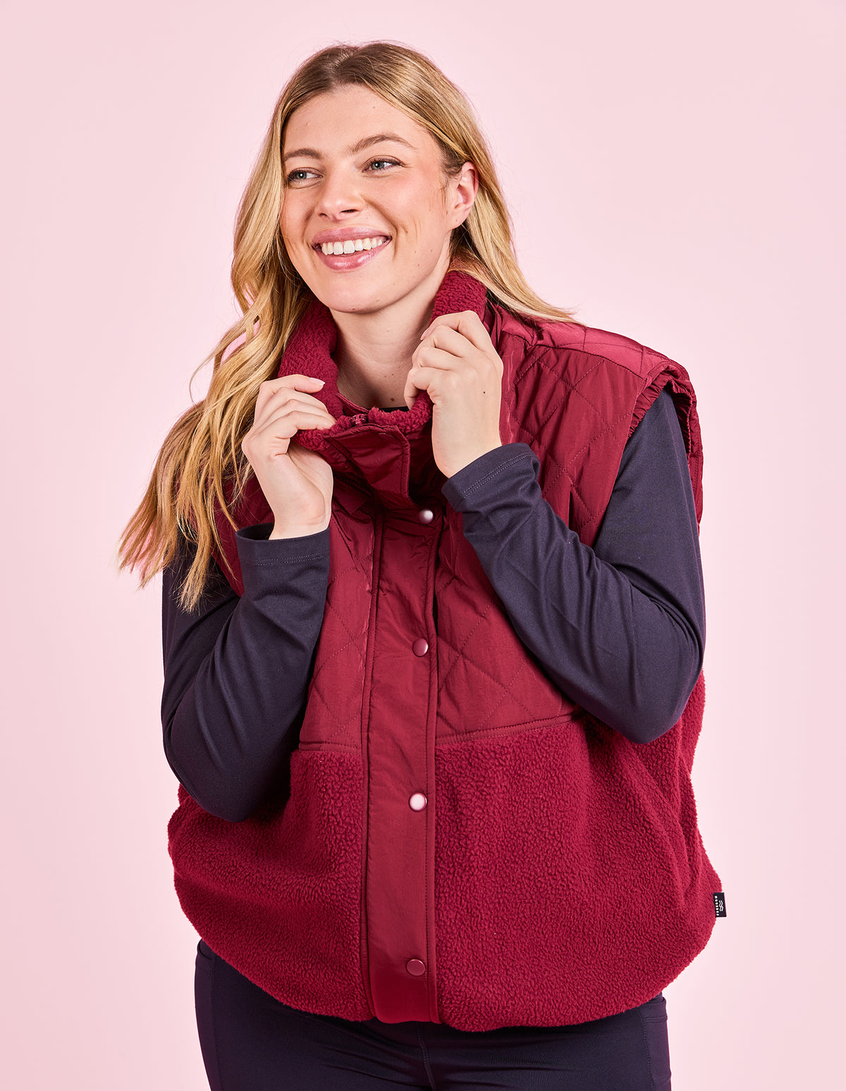 FREEDOM QUILTED FLEECE VEST PLUM