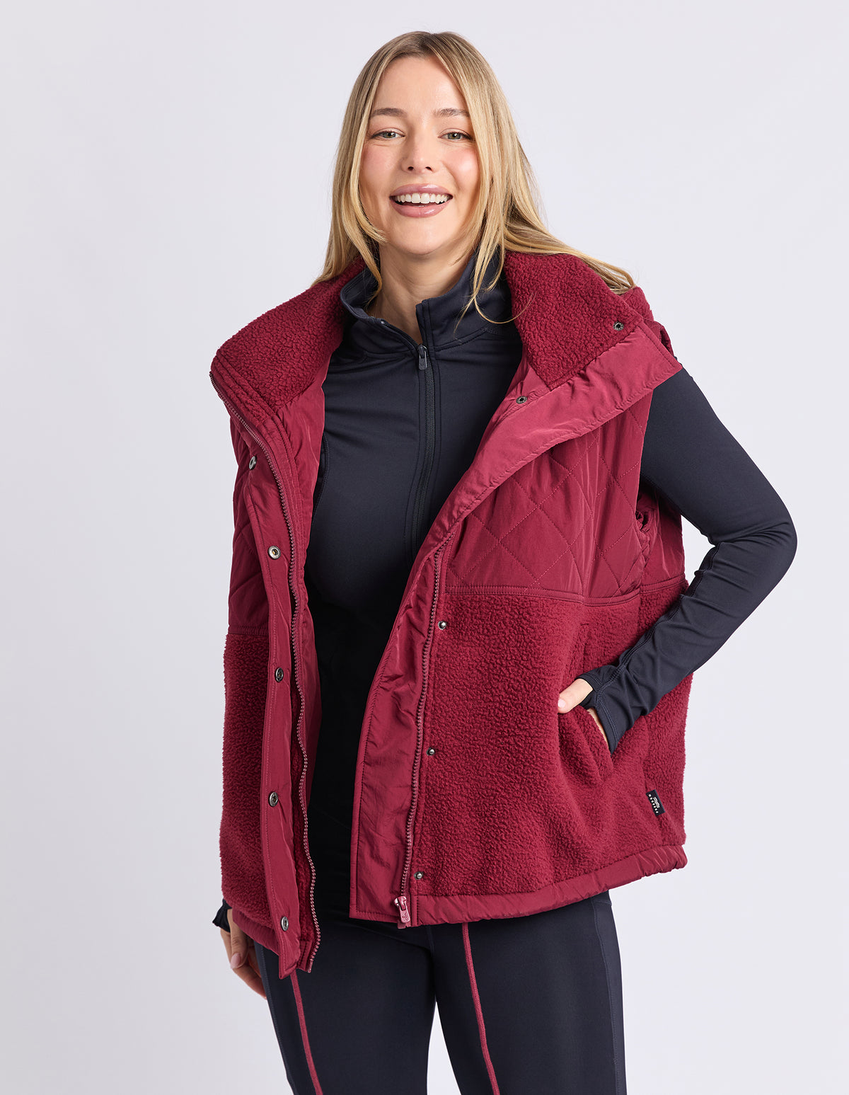 FREEDOM QUILTED FLEECE VEST PLUM