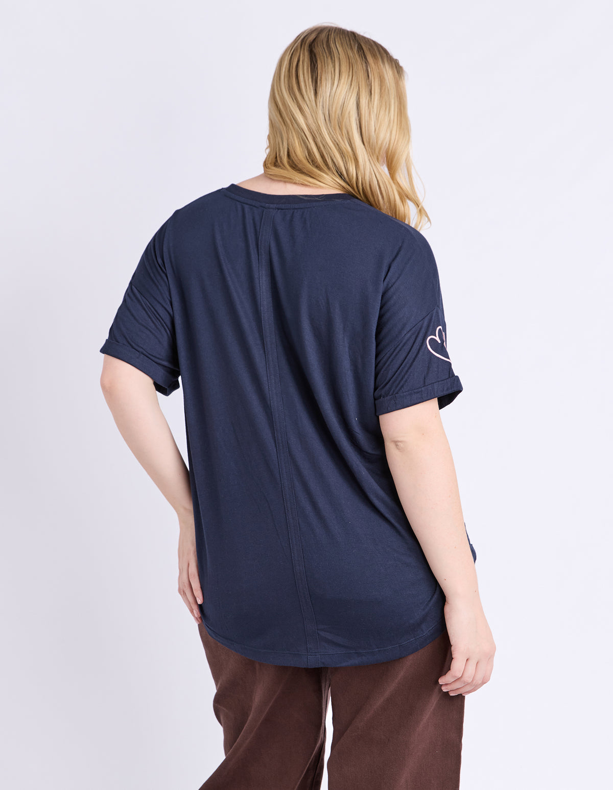 NOOR TEE