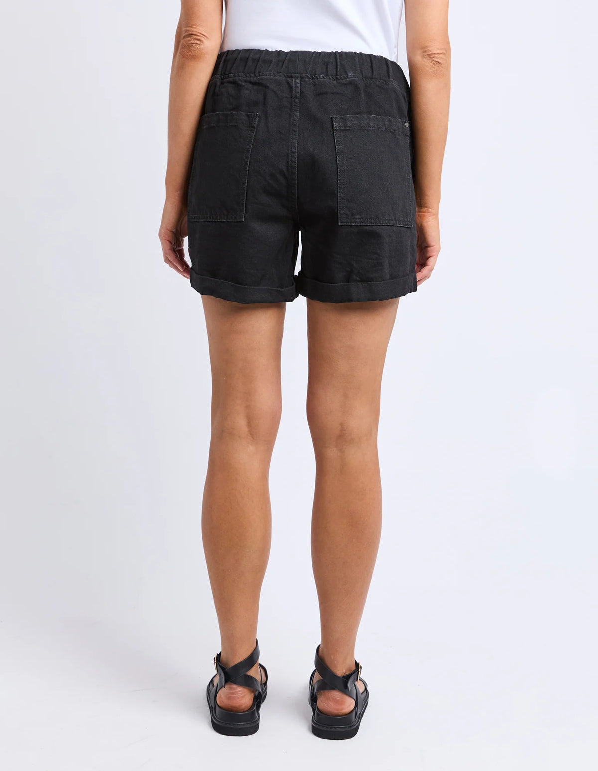 EMMA RELAXED SHORT BLACK