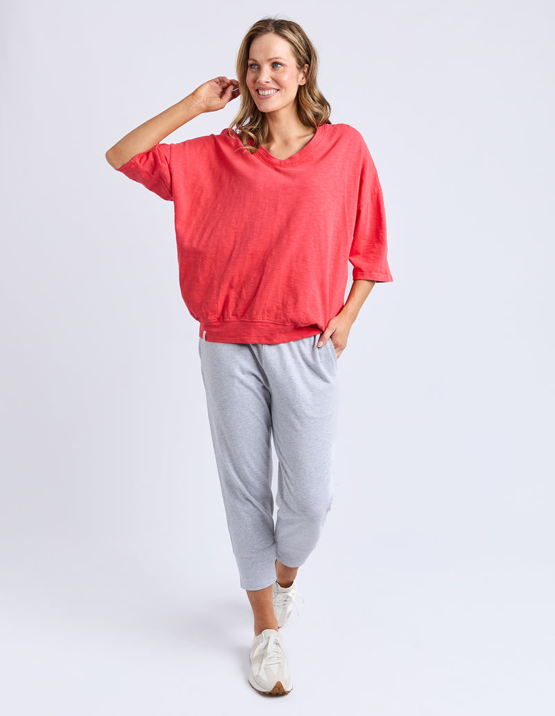 MAZIE VEE NECK CAYENNE