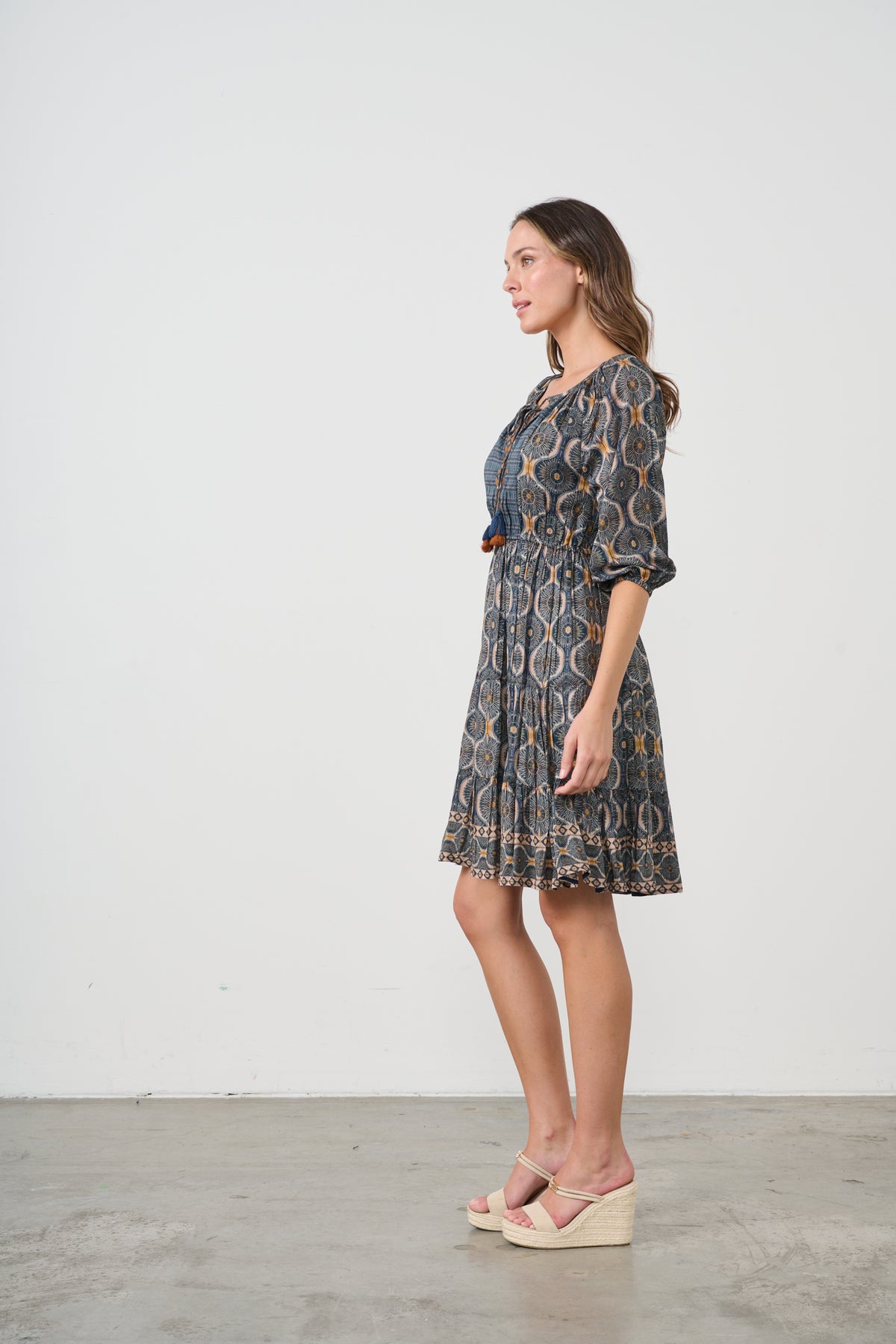 KOSMOS PRINT DRESS ELASTIC WAIST