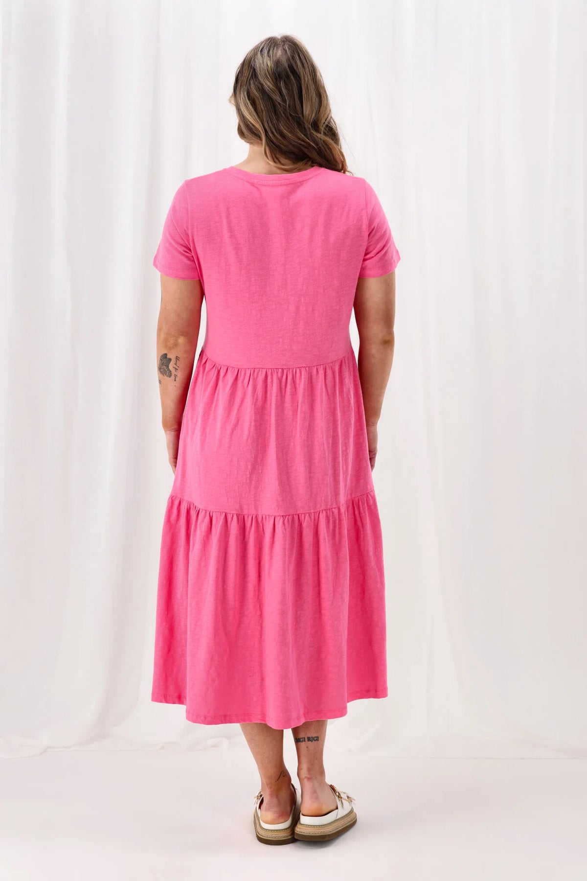 GIGI TIERED MIDI DRESS AURORA PINK