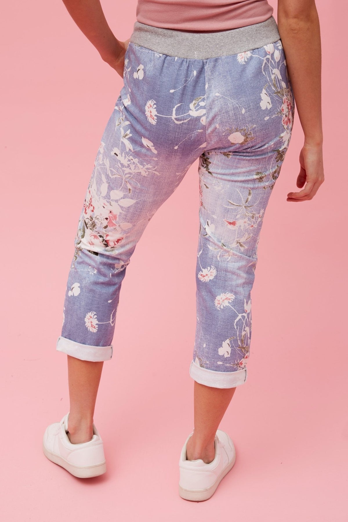 BOTTEGA MODA_COTTON JERSEY WAIST FLORAL PRINT JOGGER PANTS LIGHT DENIM _ COTTON JERSEY WAIST FLORAL PRINT JOGGER PANTS LIGHT DENIM _ Ebony Boutique NZ