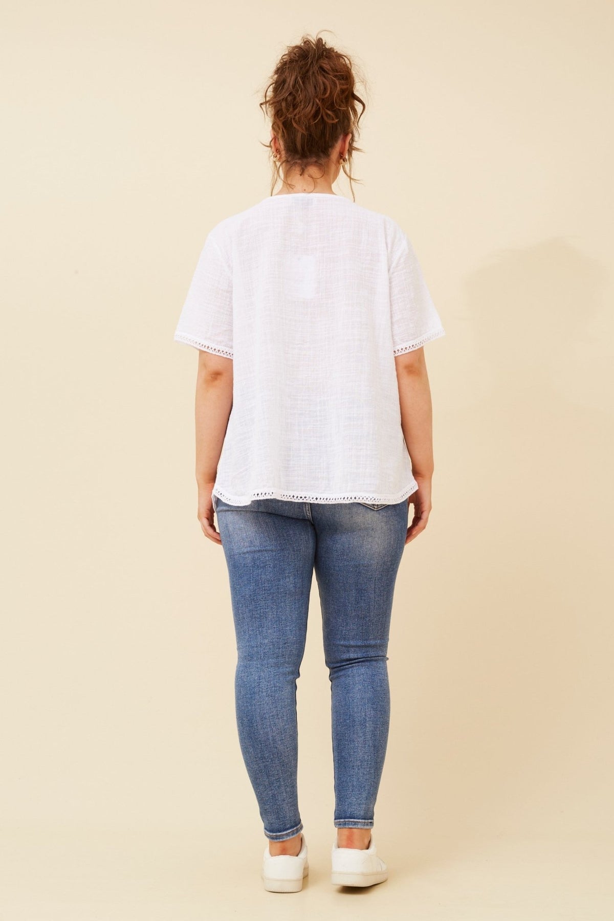 BOTTEGA MODA_COTTON SCOOP NECK TOP WHITE _ COTTON SCOOP NECK TOP WHITE _ Ebony Boutique NZ