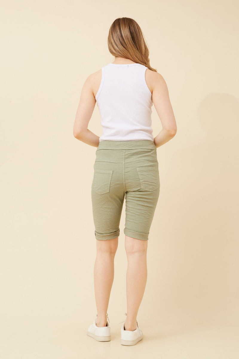 BOTTEGA MODA_CRINKLE JOGGER SHORTS SAGE _ CRINKLE JOGGER SHORTS SAGE _ Ebony Boutique NZ