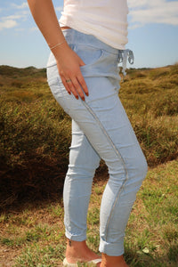 BOTTEGA MODA_DENIM DREAM VINTAGE WASH GLAM JOGGERS LIGHT DENIM _ DENIM DREAM VINTAGE WASH GLAM JOGGERS LIGHT DENIM _ Ebony Boutique NZ