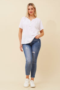 BOTTEGA MODA_EMBROIDERED CIRCLE TOP WHITE _ EMBROIDERED CIRCLE TOP WHITE _ Ebony Boutique NZ