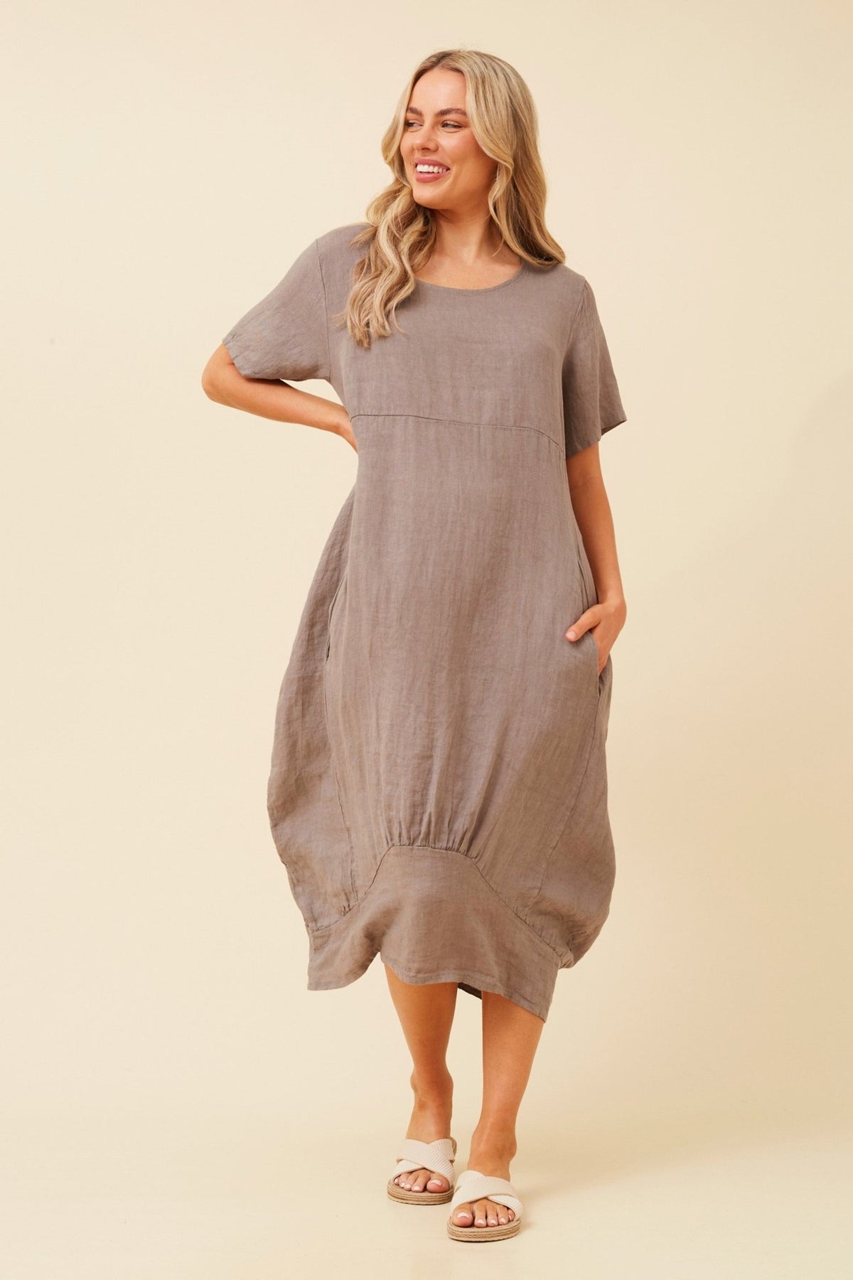 BOTTEGA MODA_LINEN MID SLEEVE MAXI DRESS FANGO _ LINEN MID SLEEVE MAXI DRESS FANGO _ Ebony Boutique NZ