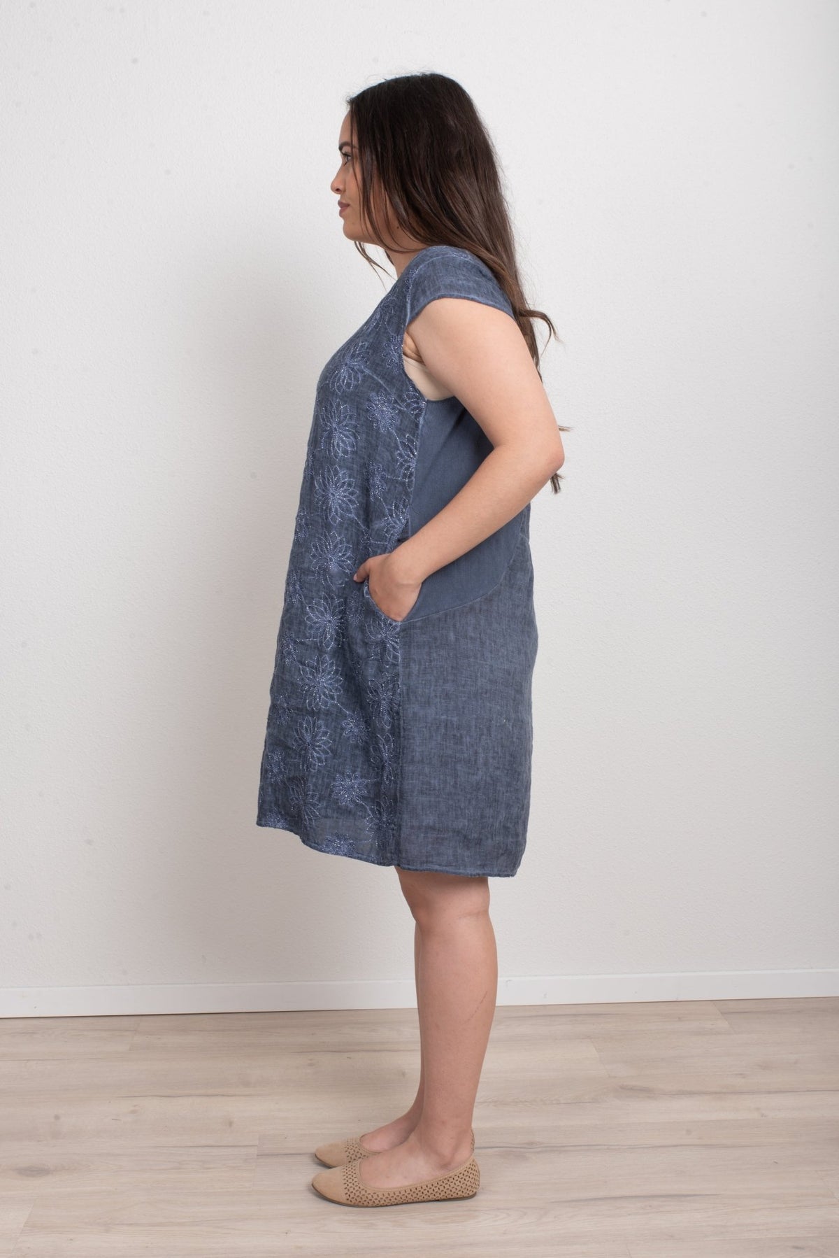 BOTTEGA MODA_ONASSIS DRESS LINEN DENIM _ ONASSIS DRESS LINEN DENIM _ Ebony Boutique NZ