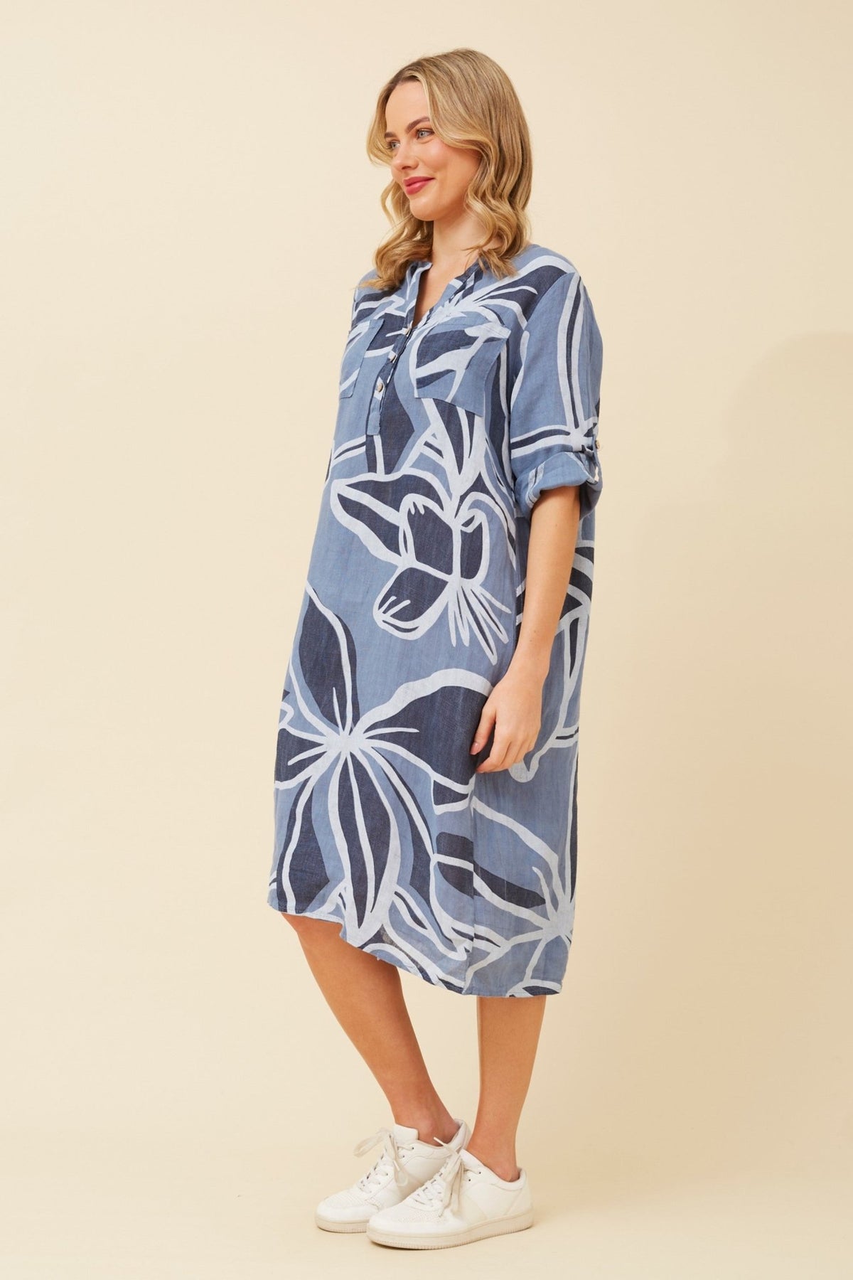 BOTTEGA MODA_QUARTER BUTTON LINEN DRESS BOLD GEO FLORAL _ QUARTER BUTTON LINEN DRESS BOLD GEO FLORAL _ Ebony Boutique NZ