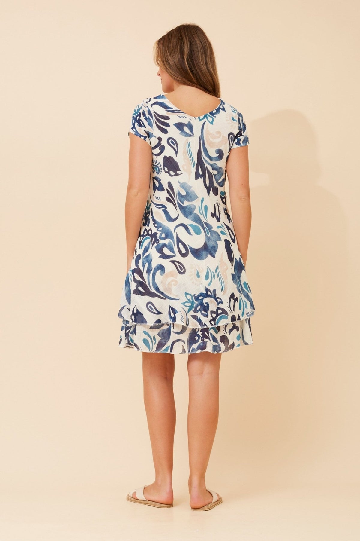 BOTTEGA MODA_V NECK COTTON VISCOSE LAYERED LEAF PRINT DRESS BLUE/IVORY _ V NECK COTTON VISCOSE LAYERED LEAF PRINT DRESS BLUE/IVORY _ Ebony Boutique NZ