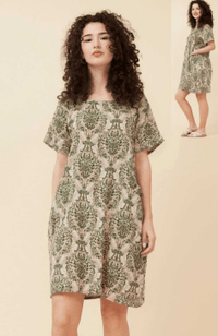 CAROLINE MORGAN_COTTON VISCOSE POCKET DRESS FLORAL OLIVE _ COTTON VISCOSE POCKET DRESS FLORAL OLIVE _ Ebony Boutique NZ