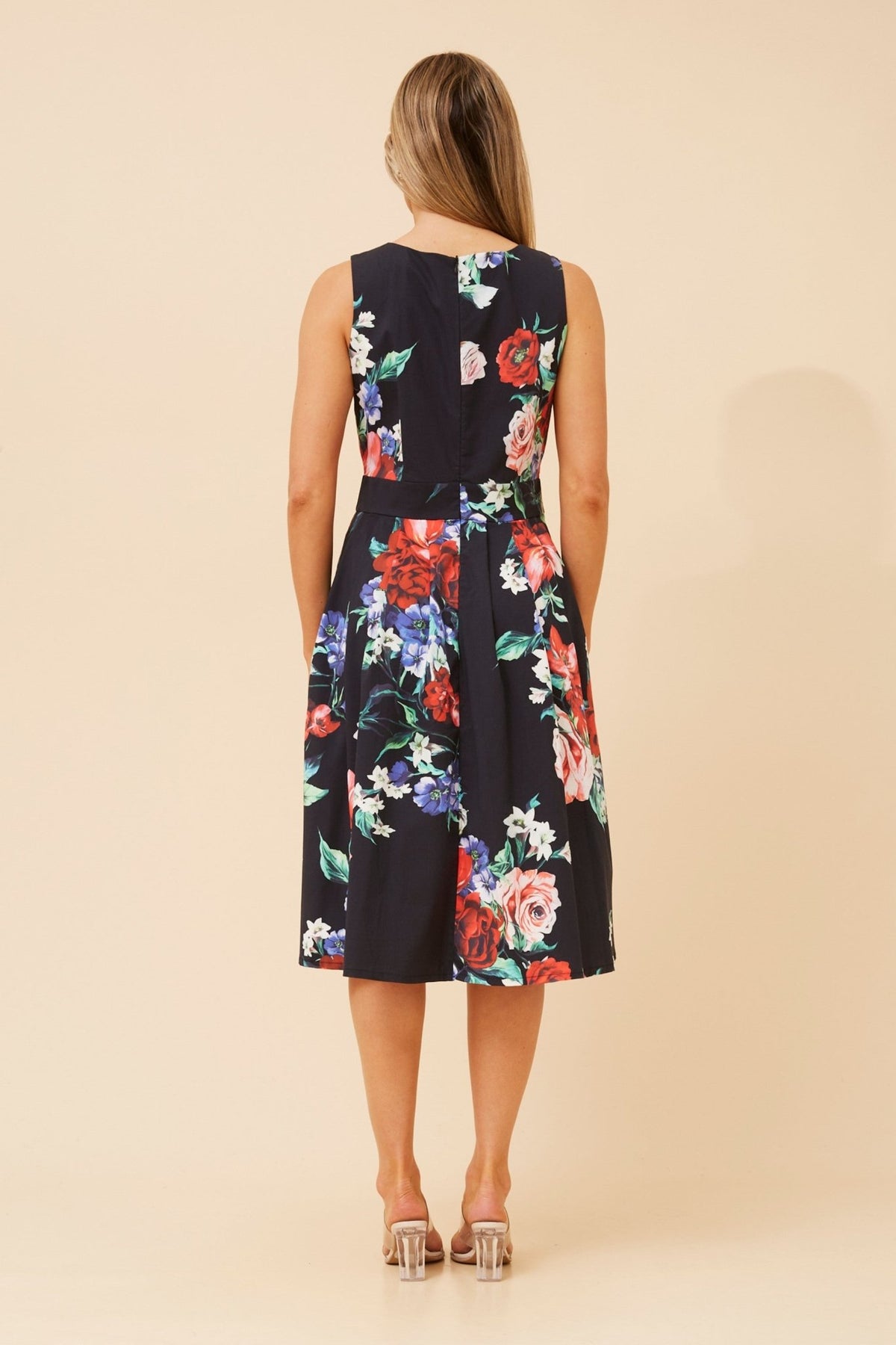 CAROLINE MORGAN_FLORAL FIT AND FLARE DRESS _ FLORAL FIT AND FLARE DRESS _ Ebony Boutique NZ