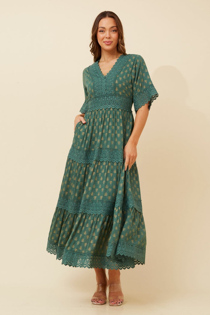 CAROLINE MORGAN_GREEN ASH LACE TRIM DRESS _ GREEN ASH LACE TRIM DRESS _ Ebony Boutique NZ