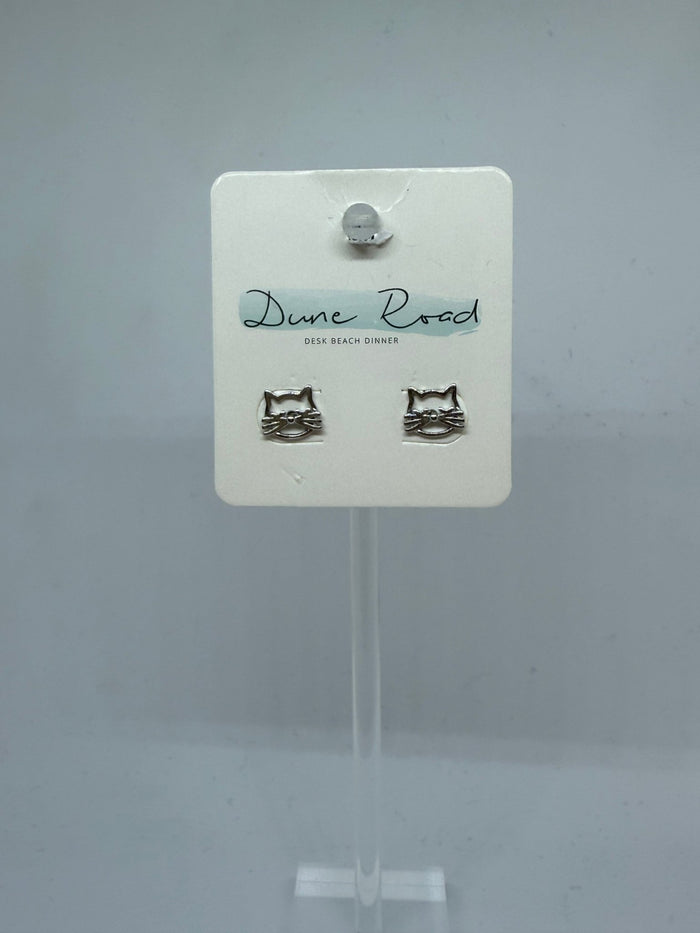 DUNE ROAD_CAT FACE OUTLINE SILVER EARRINGS STUD _ CAT FACE OUTLINE SILVER EARRINGS STUD _ Ebony Boutique NZ