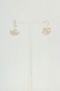 DUNE ROAD_CRYSTAL FRANGIPANI FLOWER MINI HOOK EARRINGS _ CRYSTAL FRANGIPANI FLOWER MINI HOOK EARRINGS _ Ebony Boutique NZ