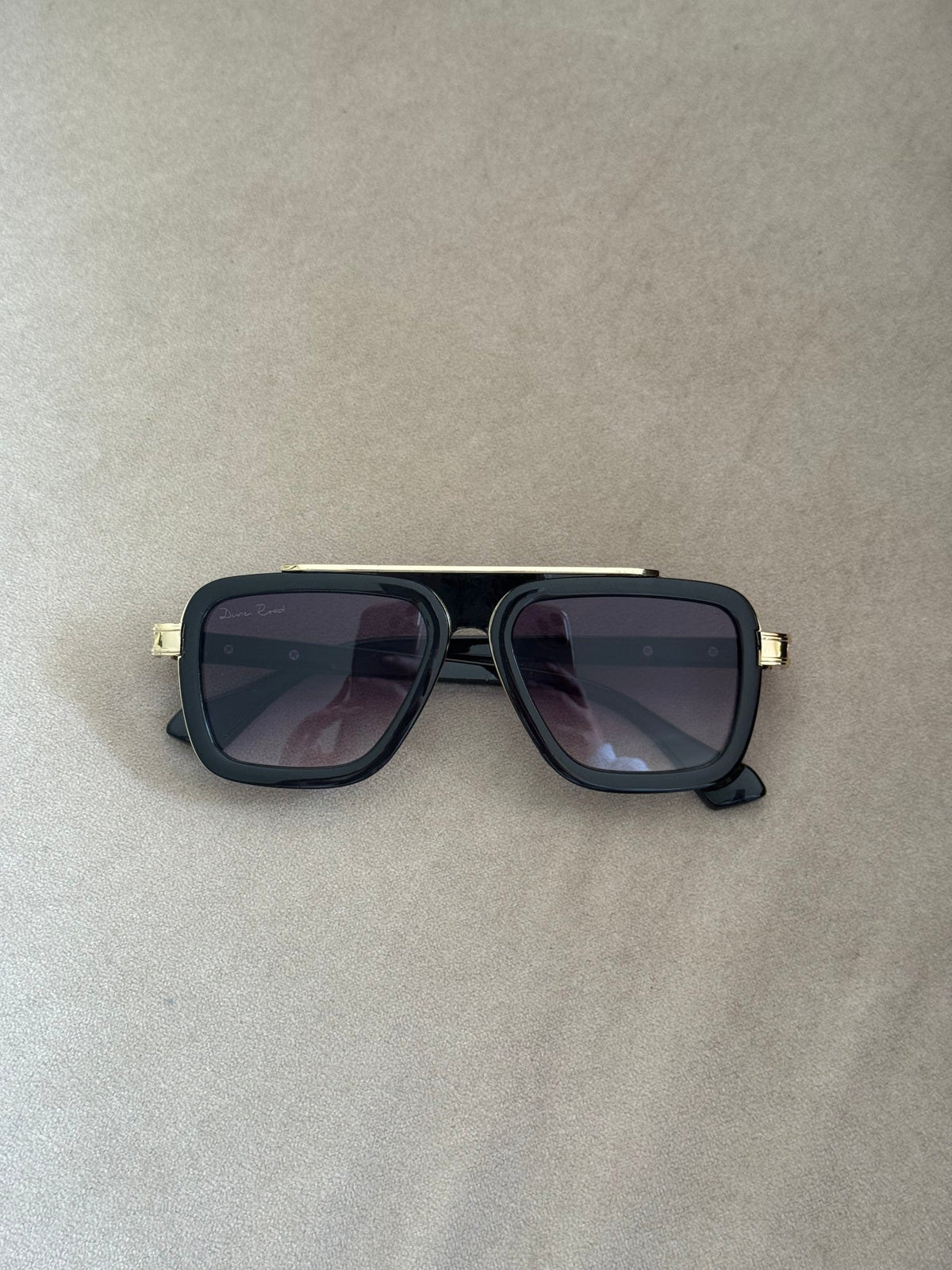 DUNE ROAD_JETSET SUNGLASSES _ JETSET SUNGLASSES _ Ebony Boutique NZ