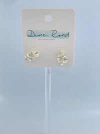 DUNE ROAD_SCRUNCHIE EARRING SILVER _ SCRUNCHIE EARRING SILVER _ Ebony Boutique NZ