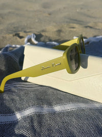 DUNE ROAD_SUNDAY SUNGLASSES _ SUNDAY SUNGLASSES _ Ebony Boutique NZ