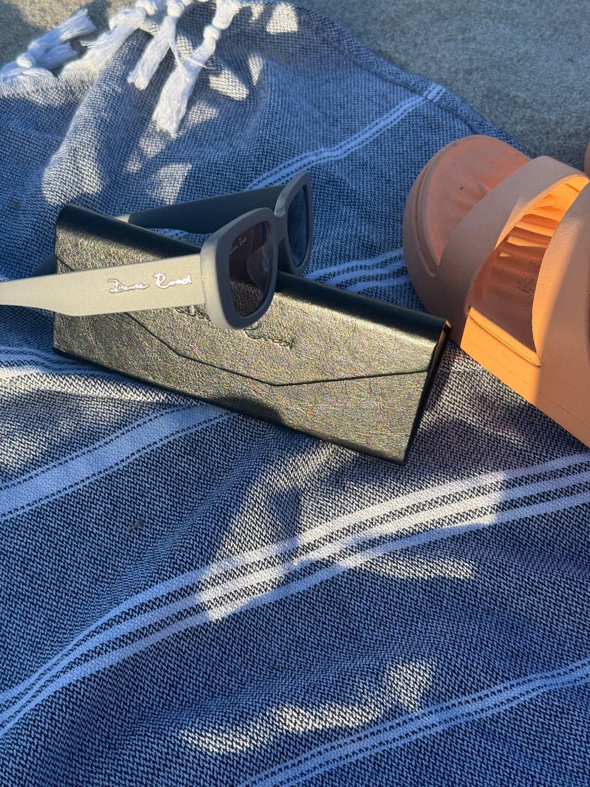 DUNE ROAD_SUNDAY SUNGLASSES _ SUNDAY SUNGLASSES _ Ebony Boutique NZ