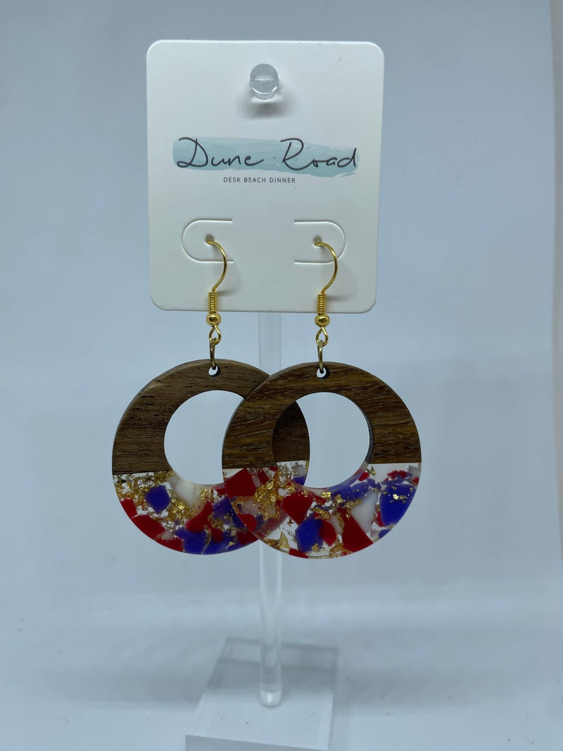 DUNE ROAD_WOOD RESIN EARRINGS CIRCULAR HOOK _ WOOD RESIN EARRINGS CIRCULAR HOOK _ Ebony Boutique NZ