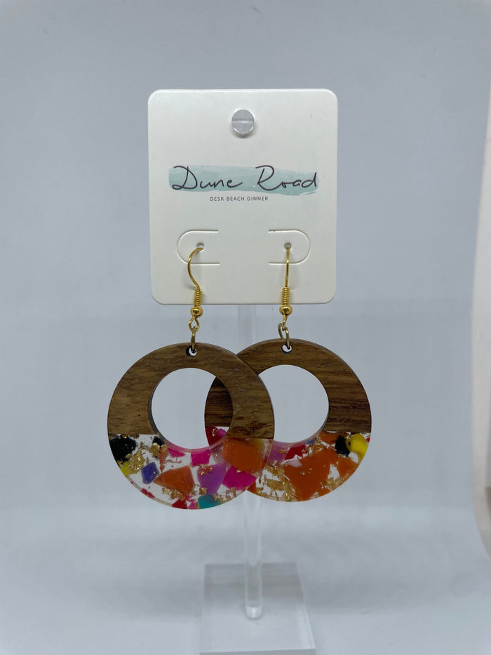 DUNE ROAD_WOOD RESIN EARRINGS CIRCULAR HOOK _ WOOD RESIN EARRINGS CIRCULAR HOOK _ Ebony Boutique NZ