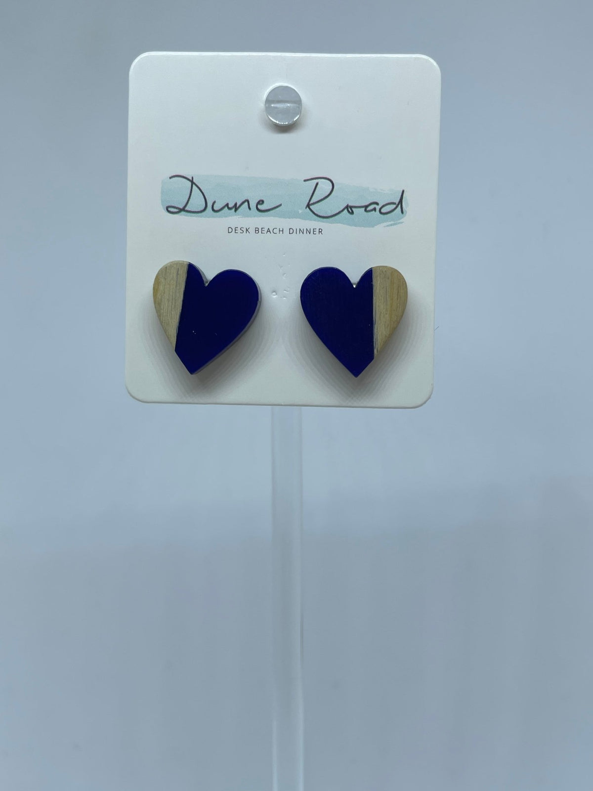 DUNE ROAD_WOOD RESIN EARRINGS HEART STUD _ WOOD RESIN EARRINGS HEART STUD _ Ebony Boutique NZ