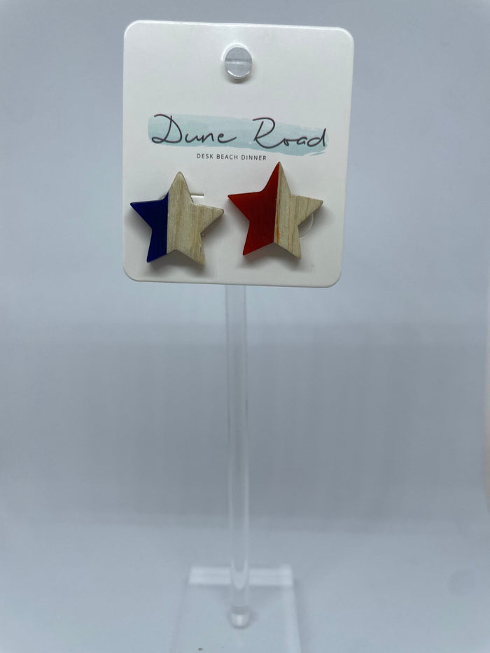 DUNE ROAD_WOOD RESIN EARRINGS STAR STUD _ WOOD RESIN EARRINGS STAR STUD _ Ebony Boutique NZ