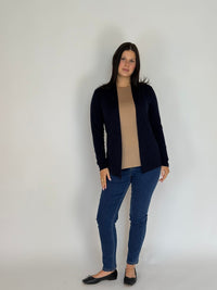 EBONY_MERINO MID LENGTH EDGE TO EDGE CARDIGAN FRENCH NAVY EBAS580 _ MERINO MID LENGTH EDGE TO EDGE CARDIGAN FRENCH NAVY EBAS580 _ Ebony Boutique NZ