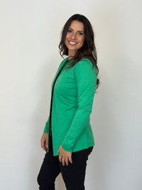 EBONY_MERINO MID LENGTH EDGE TO EDGE WOMENS CARDIGAN VERDE _ MERINO MID LENGTH EDGE TO EDGE WOMENS CARDIGAN VERDE _ Ebony Boutique NZ