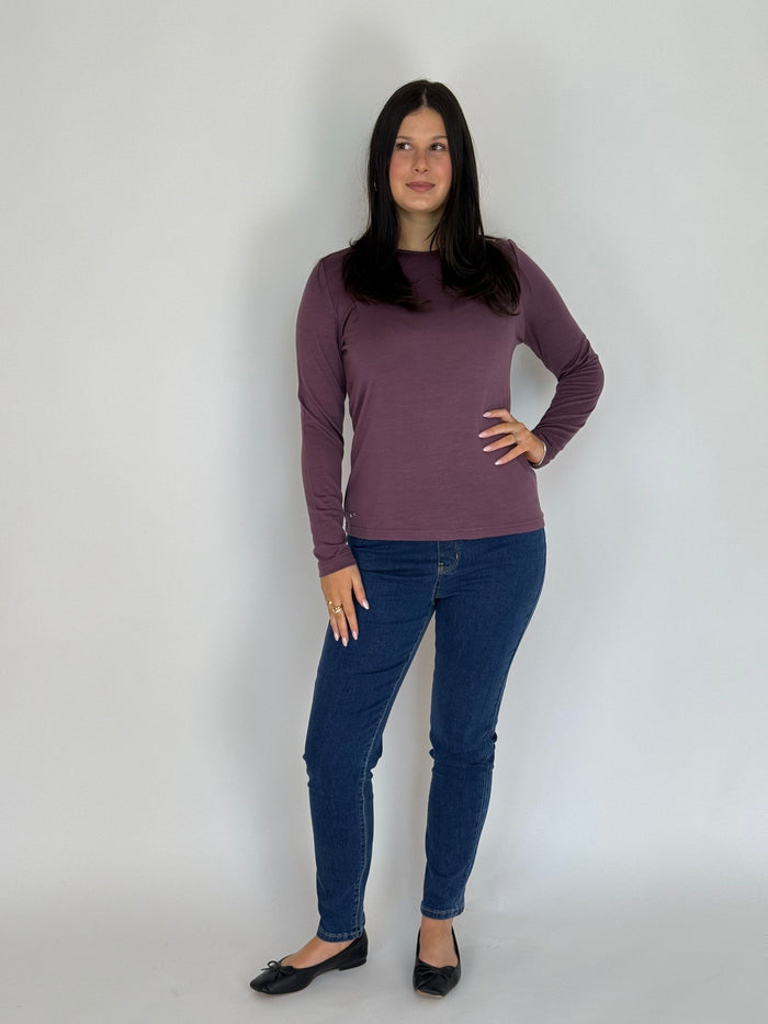 WOMENS 100% MERINO (210) LONG SLEEVE CREW TOP AMETHYST EBAS553_by_EBONY_women's_in_New Zealand_ WOMENS 100% MERINO (210) LONG SLEEVE CREW TOP AMETHYST EBAS553 _