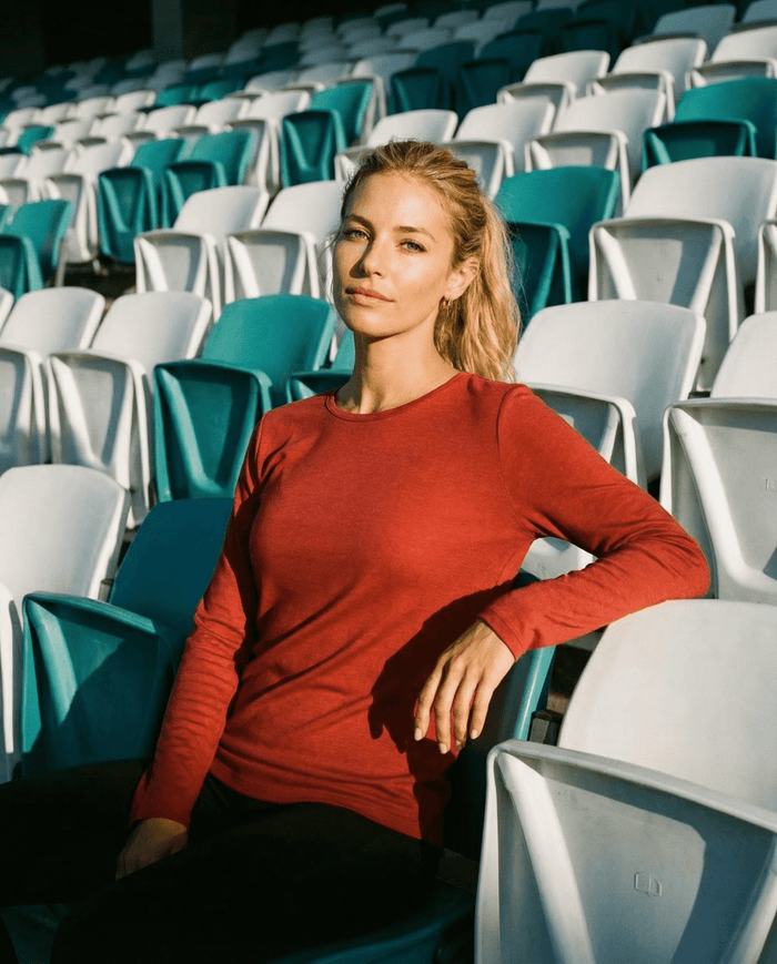 WOMENS 100% MERINO (210) LONG SLEEVE CREW TOP EMBER EBAS553_by_EBONY_women's_in_New Zealand_ WOMENS 100% MERINO (210) LONG SLEEVE CREW TOP EMBER EBAS553 _