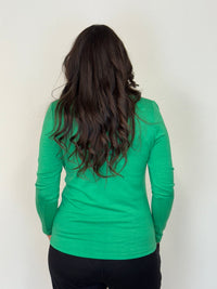 EBONY_WOMENS 100% MERINO (210) LONG SLEEVE CREW TOP VERDE _ WOMENS 100% MERINO (210) LONG SLEEVE CREW TOP VERDE _ Ebony Boutique NZ