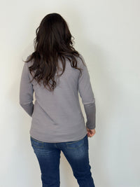 EBONY_WOMENS 100% MERINO (210) LONG SLEEVE SATIN CREW TOP STONE _ WOMENS 100% MERINO (210) LONG SLEEVE SATIN CREW TOP STONE _ Ebony Boutique NZ