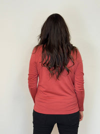 EBONY_WOMEN'S 100% MERINO WOOL (210) LONG SLEEVE HIGH NECK TOP BRICK EBAS515 _ WOMEN'S 100% MERINO WOOL (210) LONG SLEEVE HIGH NECK TOP BRICK EBAS515 _ Ebony Boutique NZ