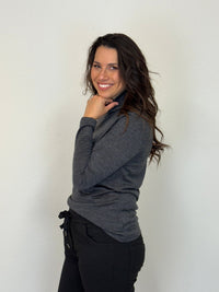 EBONY_WOMEN'S 100% MERINO WOOL (210) LONG SLEEVE HIGH NECK TOP CHARCOAL EBAS515 _ WOMEN'S 100% MERINO WOOL (210) LONG SLEEVE HIGH NECK TOP CHARCOAL EBAS515 _ Ebony Boutique NZ