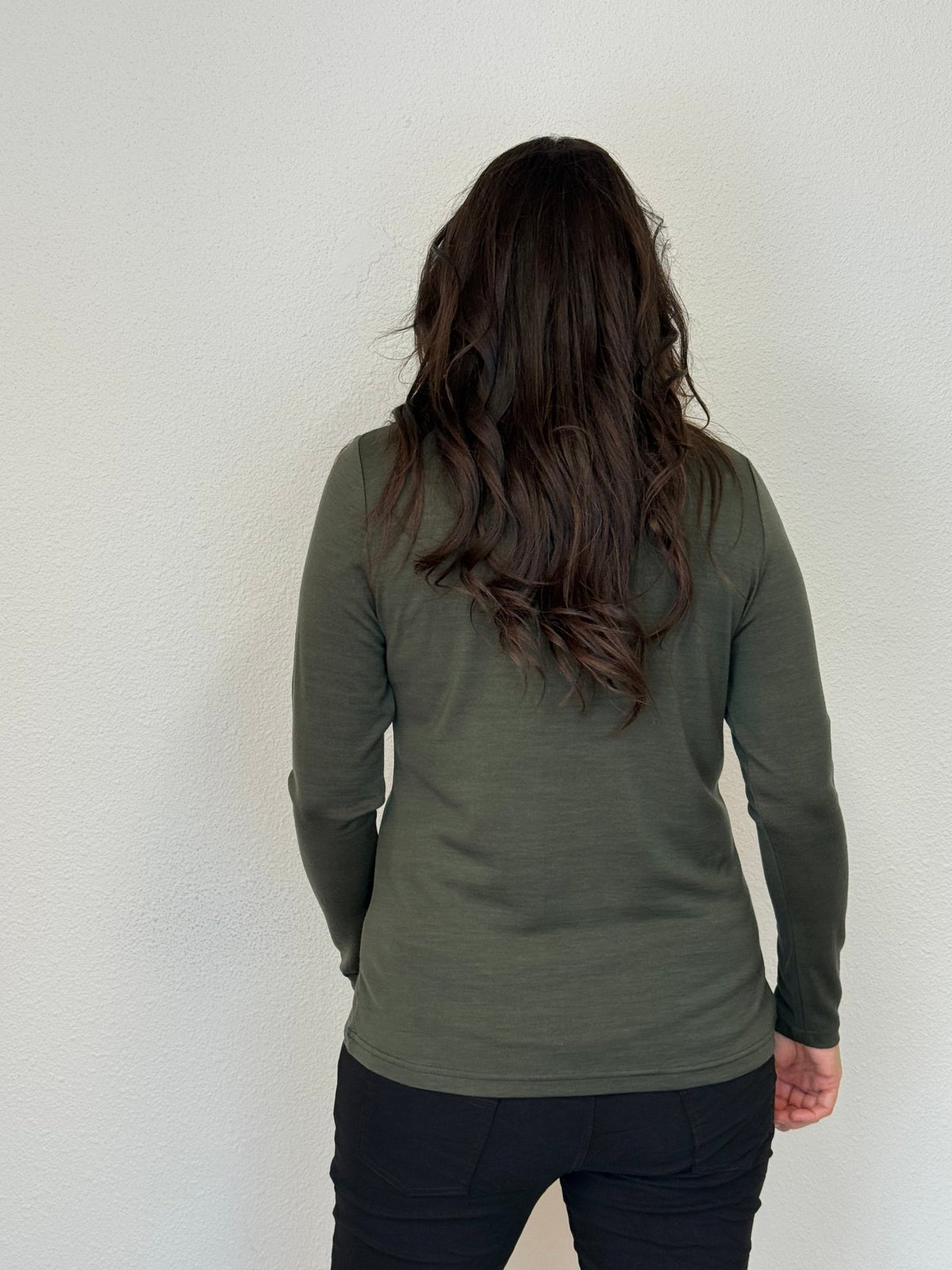 EBONY_WOMEN'S 100% MERINO WOOL (210) LONG SLEEVE HIGH NECK TOP KHAKI _ WOMEN'S 100% MERINO WOOL (210) LONG SLEEVE HIGH NECK TOP KHAKI _ Ebony Boutique NZ
