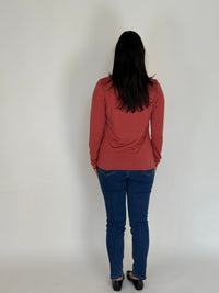 EBONY_WOMEN'S 100% MERINO WOOL (210) LONG SLEEVE SATIN CREW TOP BRICK EBAS503 _ WOMEN'S 100% MERINO WOOL (210) LONG SLEEVE SATIN CREW TOP BRICK EBAS503 _ Ebony Boutique NZ