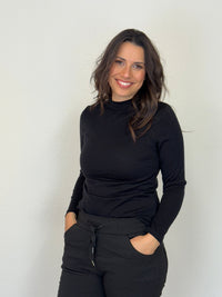 EBONY_WOMEN'S 100% MERINO WOOL (210) LONG SLEEVE TURTLE NECK JUMPER BLACK EBAS504 _ WOMEN'S 100% MERINO WOOL (210) LONG SLEEVE TURTLE NECK JUMPER BLACK EBAS504 _ Ebony Boutique NZ