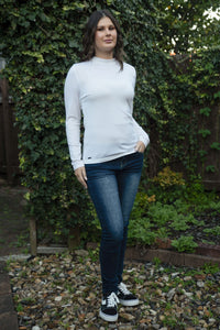 EBONY_WOMEN'S 100% MERINO WOOL (210) LONG SLEEVE TURTLE NECK JUMPER IVORY EBAS504 _ WOMEN'S 100% MERINO WOOL (210) LONG SLEEVE TURTLE NECK JUMPER IVORY EBAS504 _ Ebony Boutique NZ