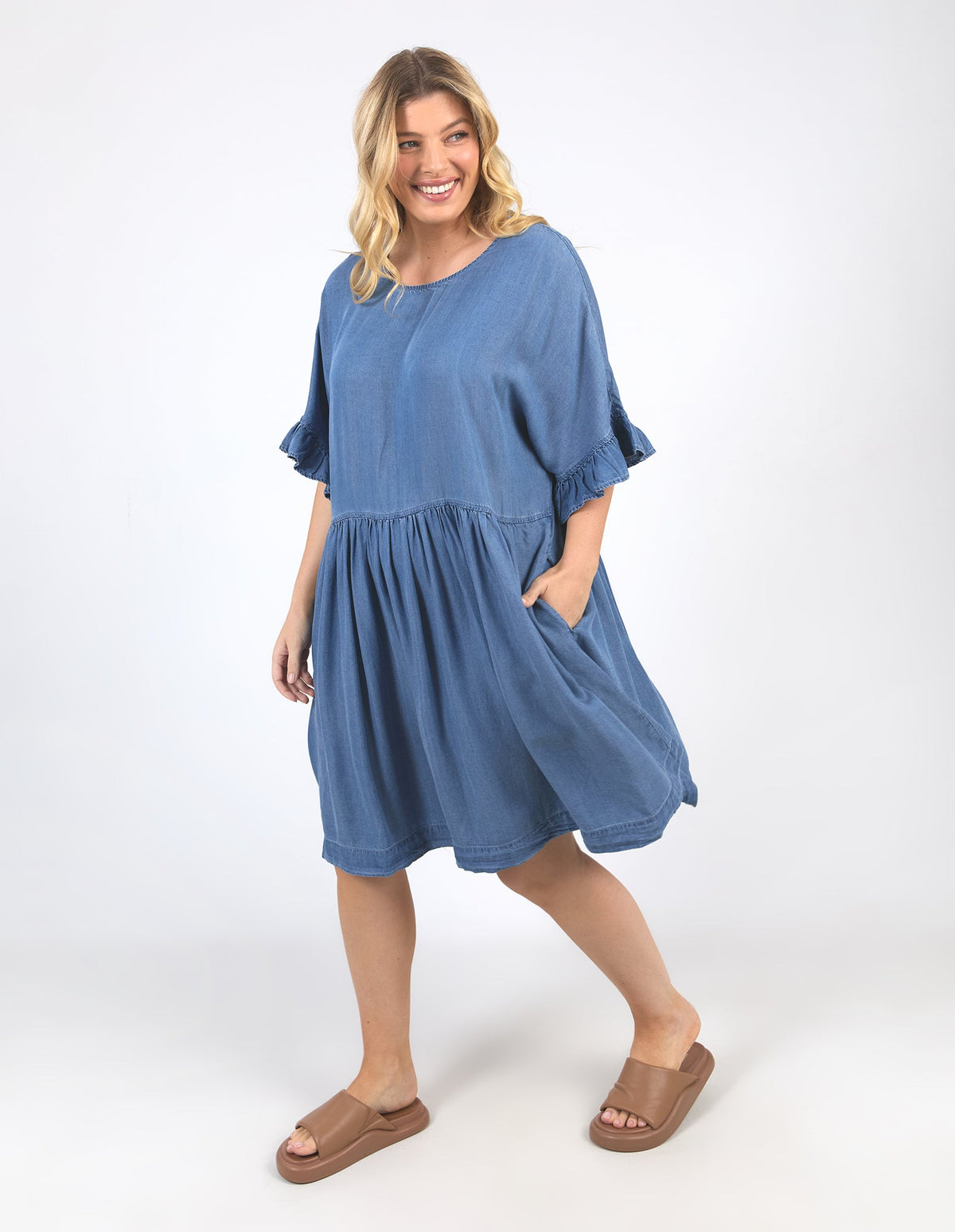 ELM_CHARLIE CHAMBRAY DRESS _ CHARLIE CHAMBRAY DRESS _ Ebony Boutique NZ