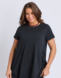 DIANA SHORT SLEEVE DRESS BLACK_by_ELM_women's_in_New Zealand_ MODEL _