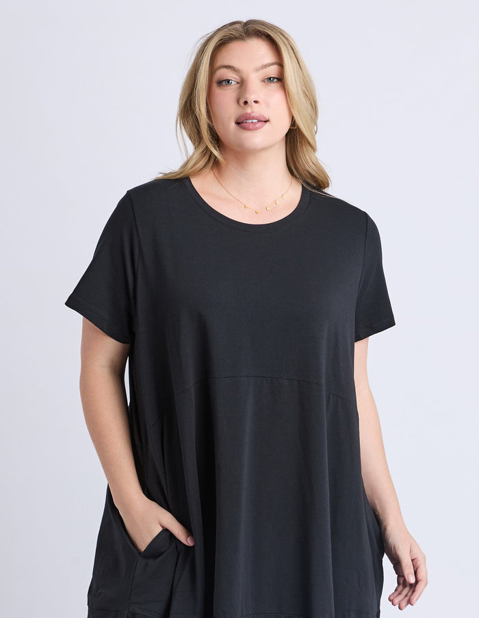 DIANA SHORT SLEEVE DRESS BLACK_by_ELM_women's_in_New Zealand_ MODEL _