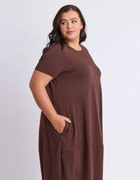 DIANA SHORT SLEEVE DRESS CHOCOLATE_by_ELM_women's_in_New Zealand_ SIDE _